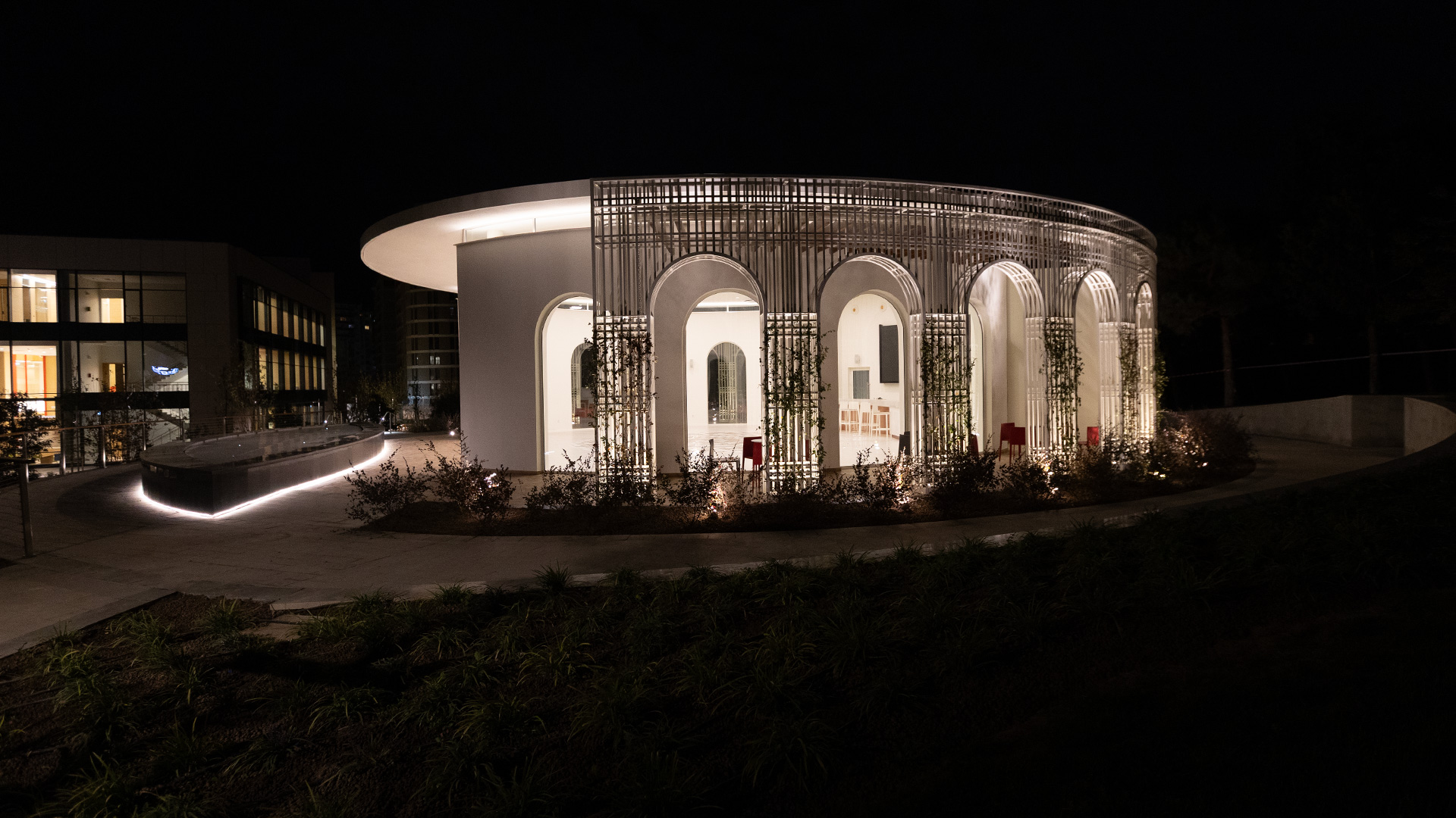 Poem House · Trabajos en metal - IDEA.AZ