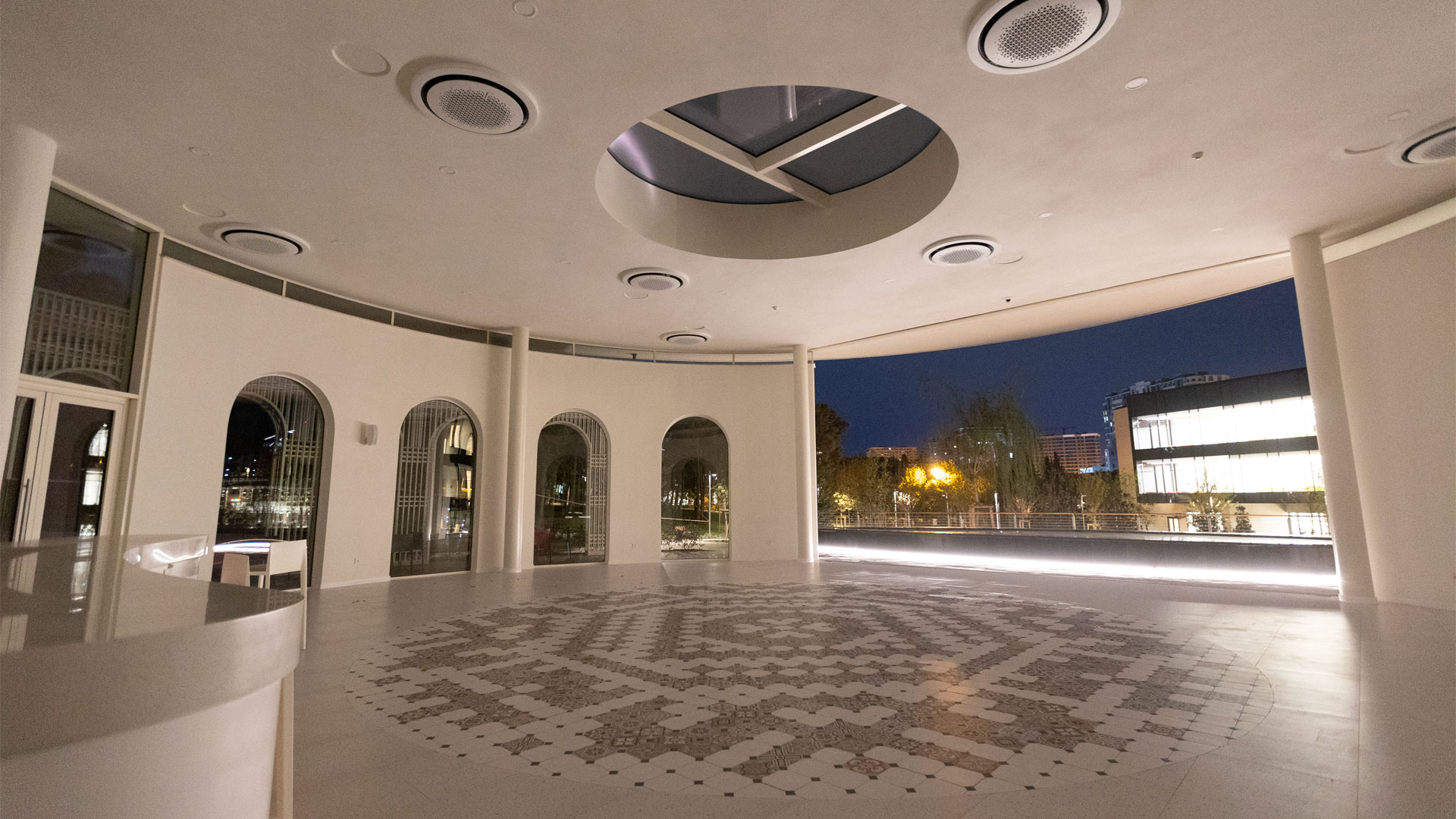 Poem House · Trabajos en metal - IDEA.AZ