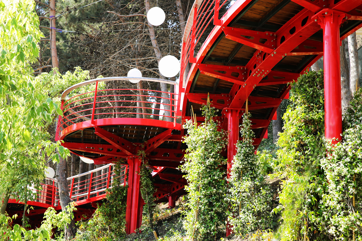 RED BRIDGE (Heydar Aliyev Park) · PUBLIC SPACES - IDEA.AZ