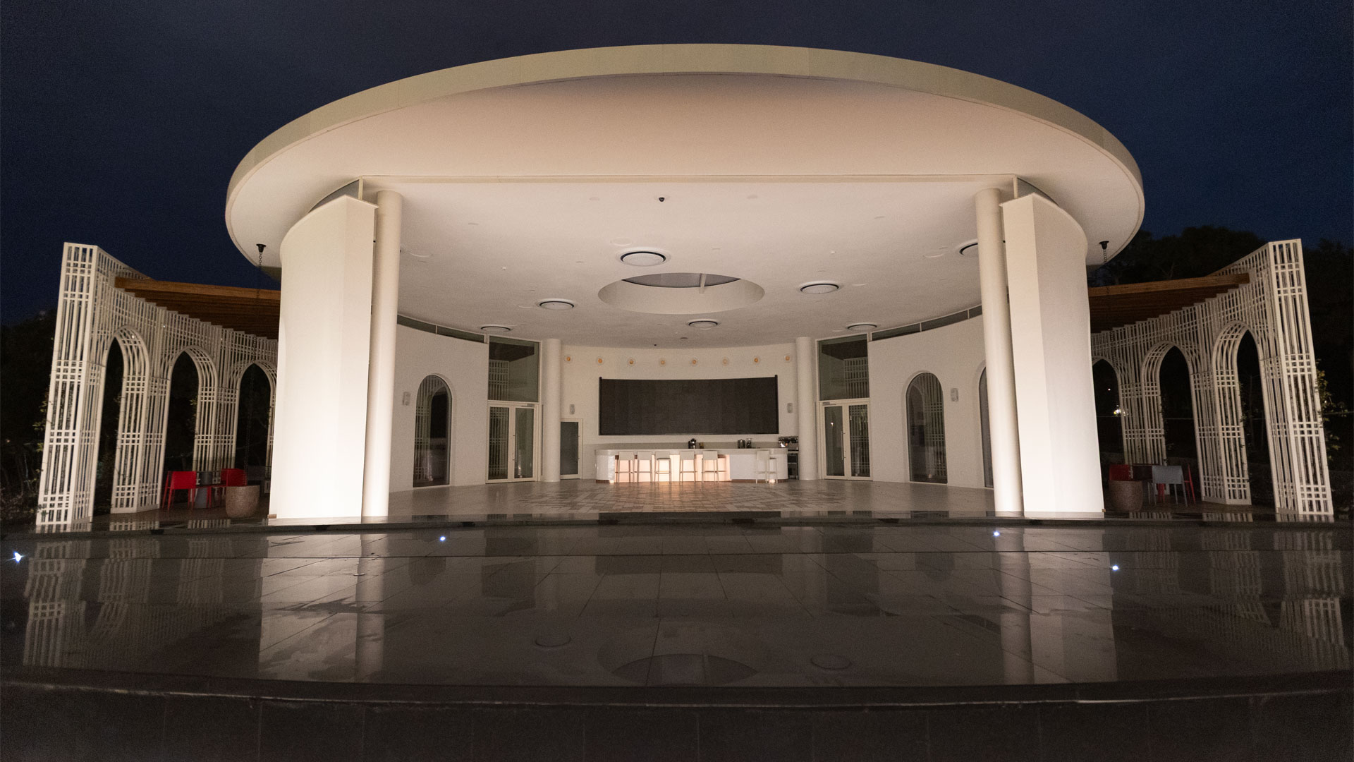 Poem House · Trabajos en metal - IDEA.AZ