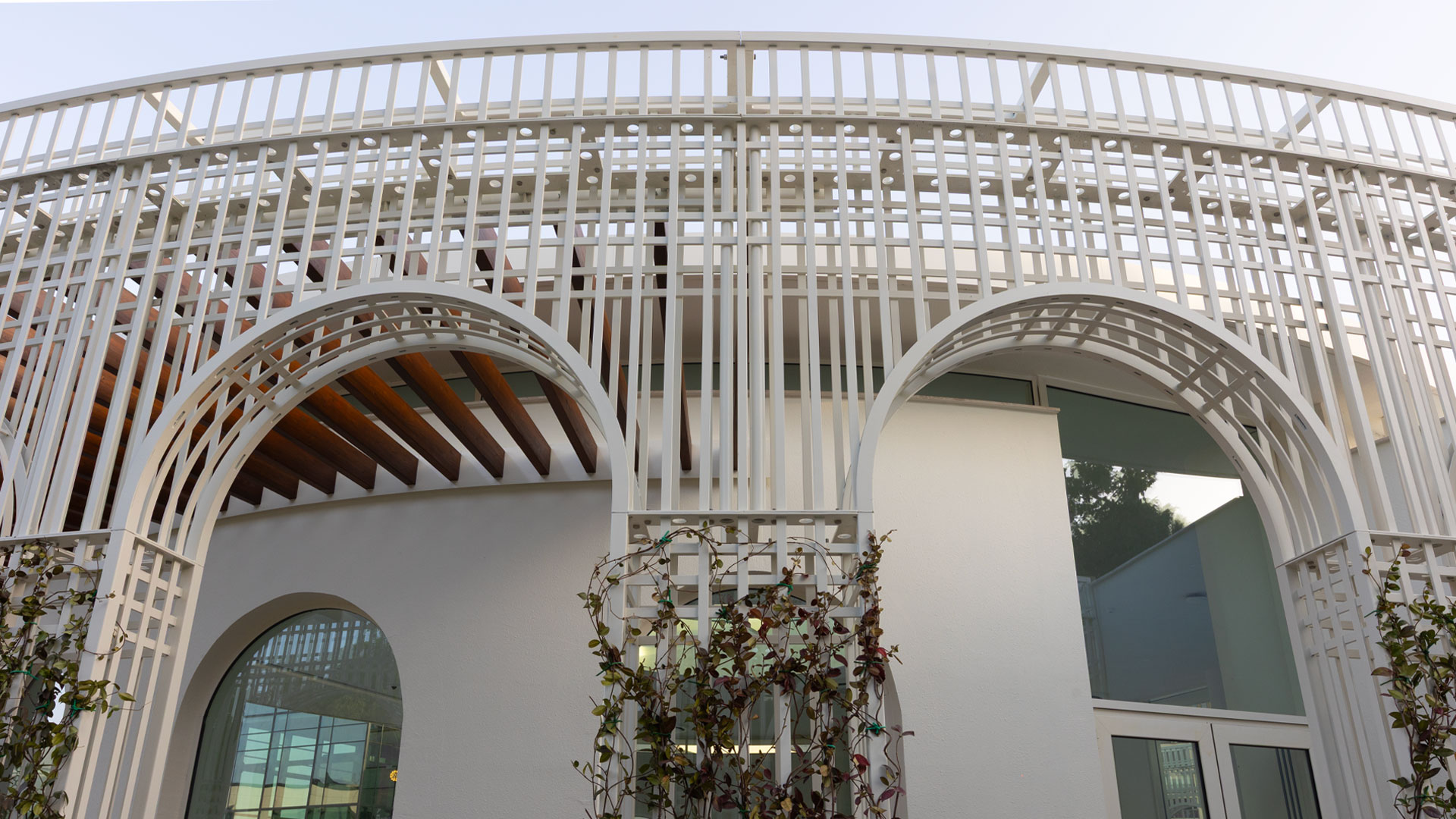 Poem House · Trabajos en metal - IDEA.AZ