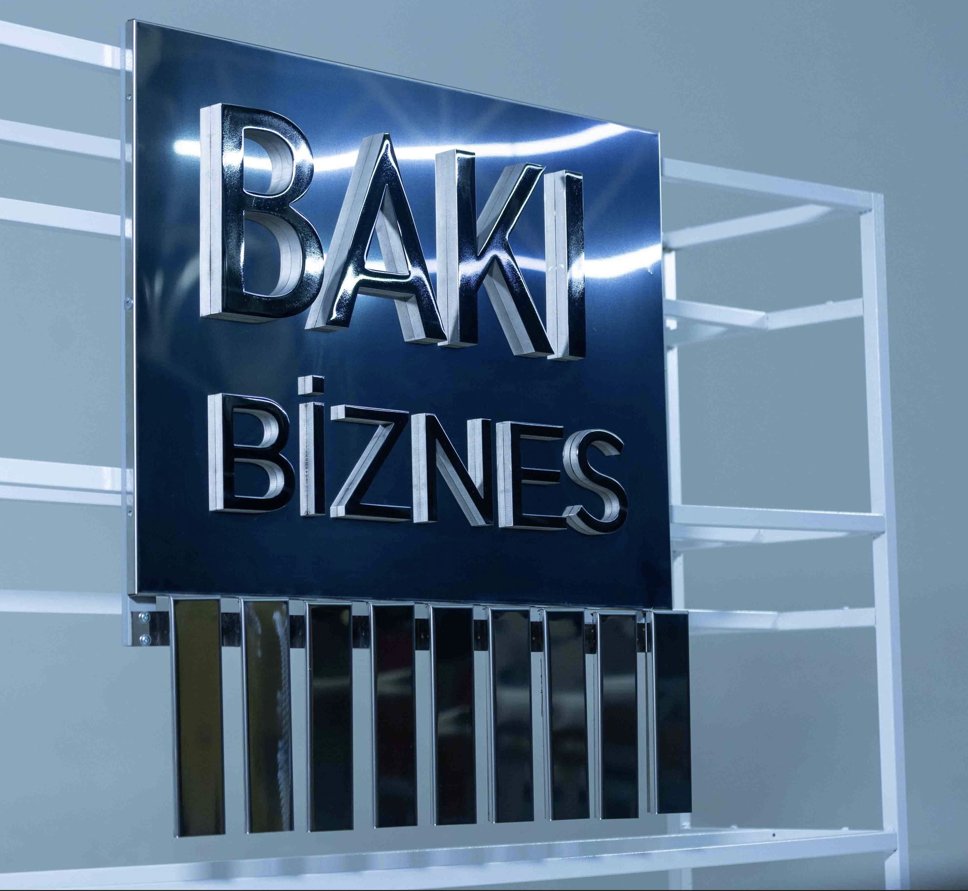 Baki Business sign letters · Tabelalar - IDEA.AZ