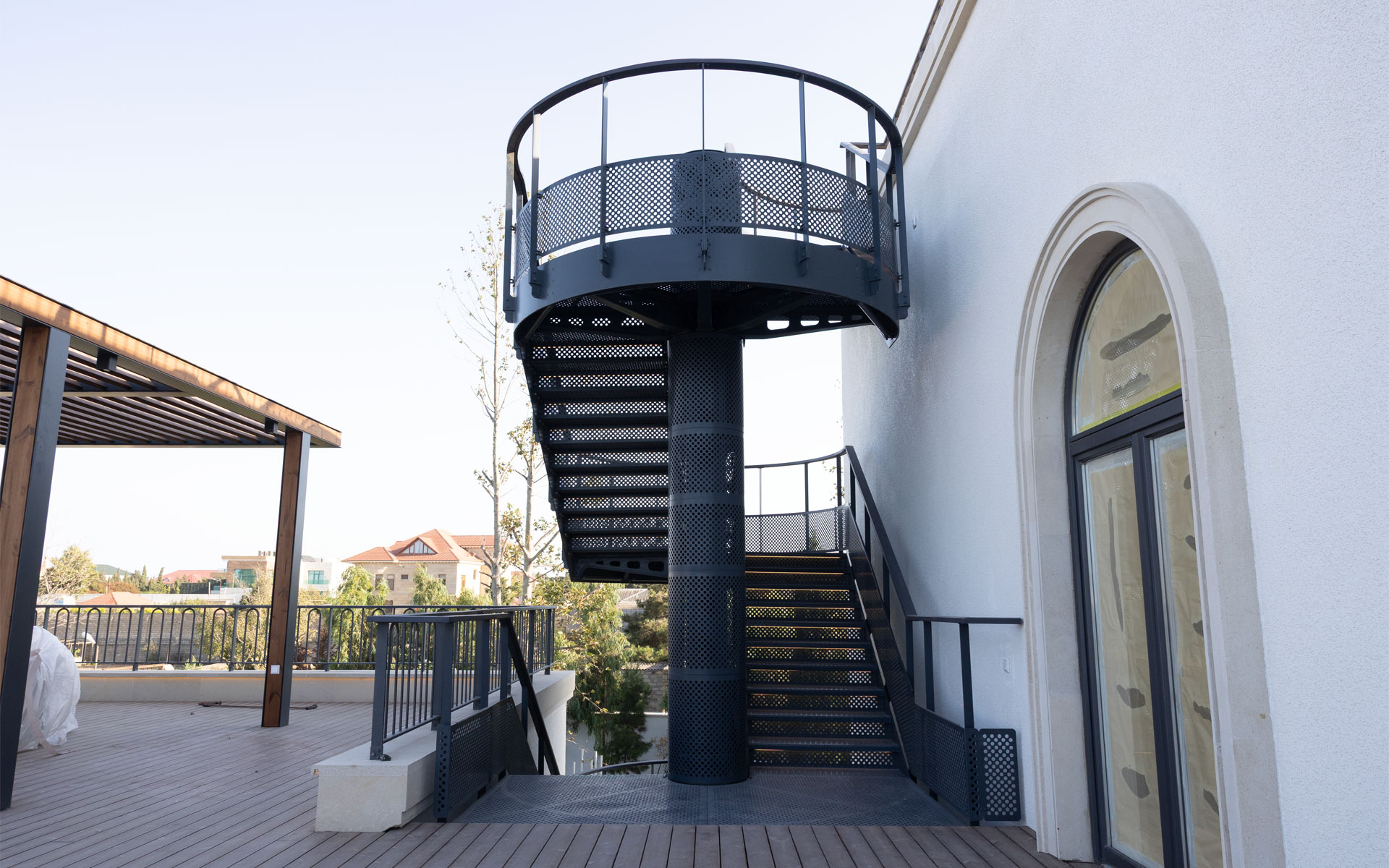Escalera Arquitectónica · Proyectos a Medida - IDEA.AZ