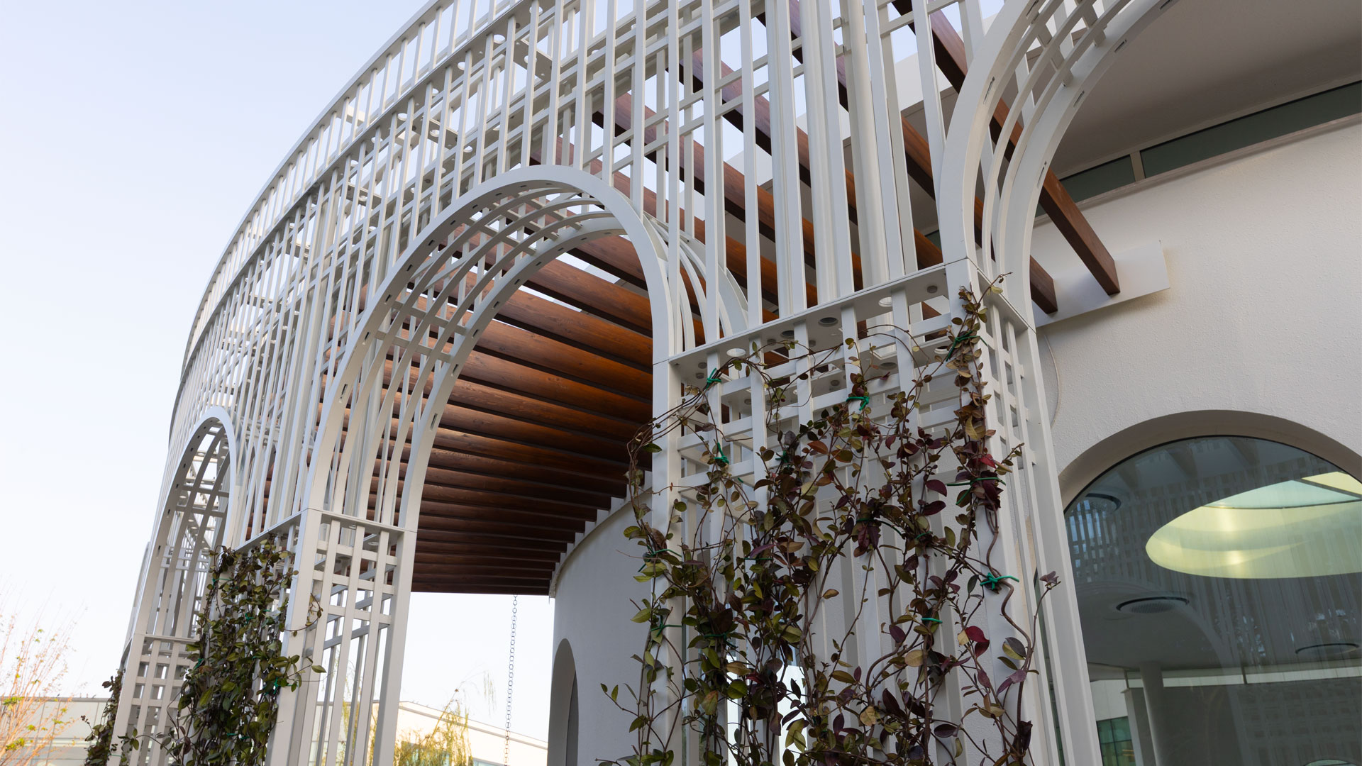 Poem House · Trabajos en metal - IDEA.AZ